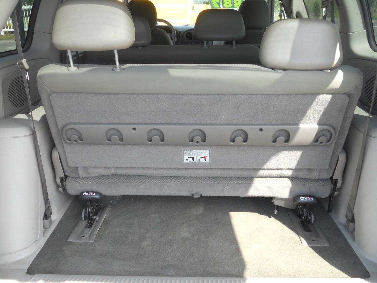 Used 2006 Dodge Caravan SE image 25