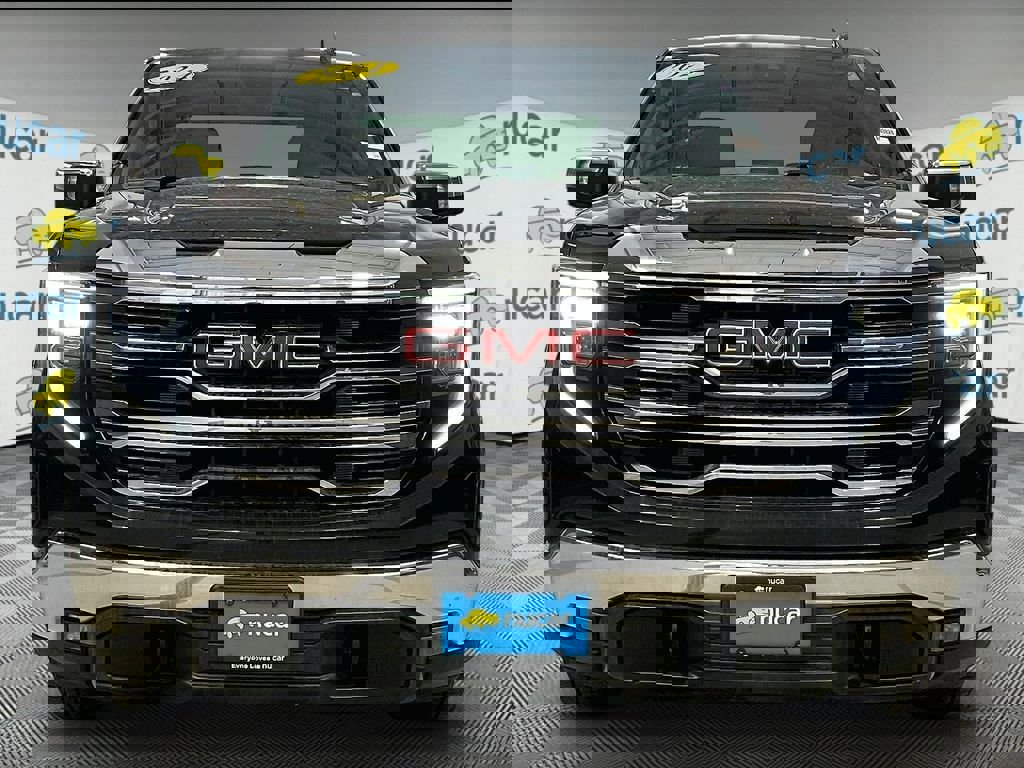 Used 2024 GMC Sierra 1500 SLT image 2