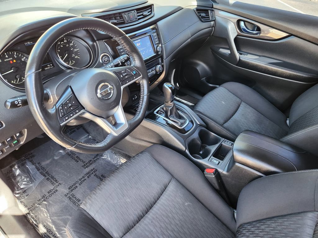 Used 2019 Nissan Rogue SV w/ Premium Package AWD/4WD image 10