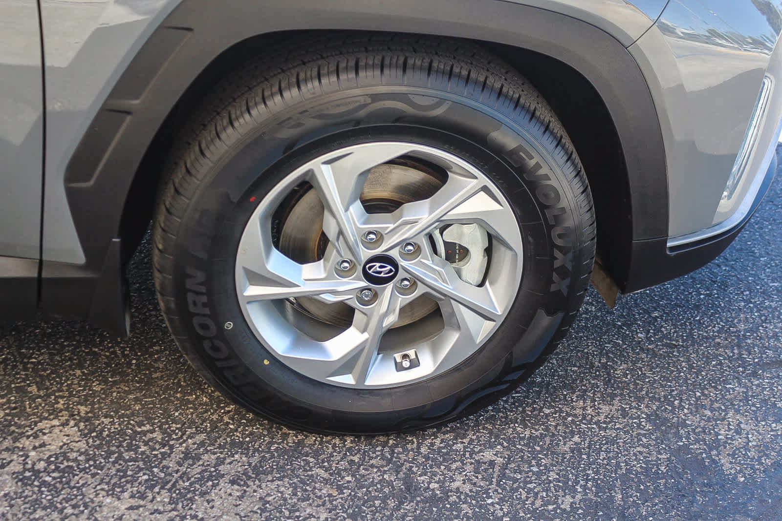 Certified 2024 Hyundai Tucson SEL FWD image 12