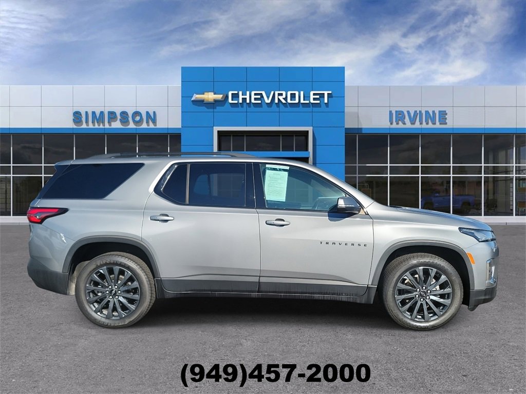 Certified 2023 Chevrolet Traverse RS w/ LPO, Floor Liner Package image 9