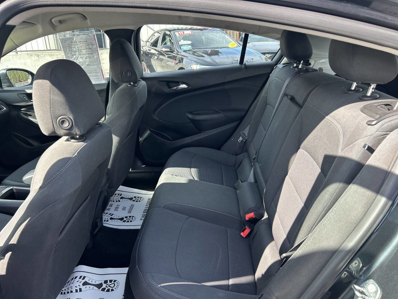 Used 2017 Chevrolet Cruze LT w/ Convenience Package image 16