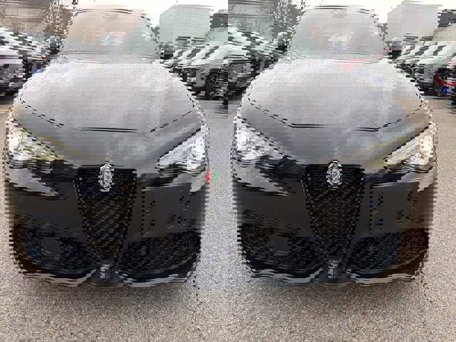 Used 2022 Alfa Romeo Giulia Veloce image 25