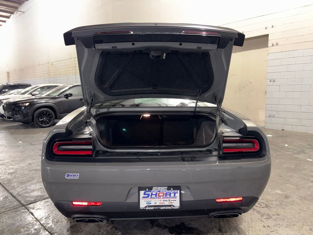 Used 2023 Dodge Challenger R/T w/ Blacktop Package image 14