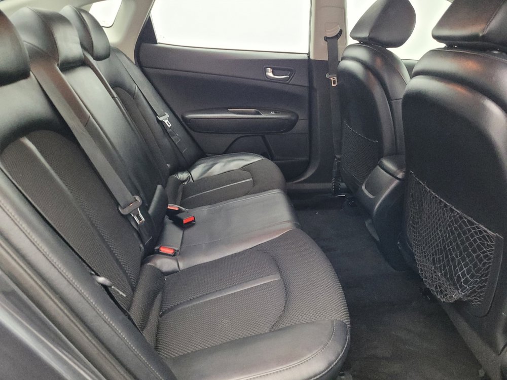 Used 2020 Kia Optima S image 19