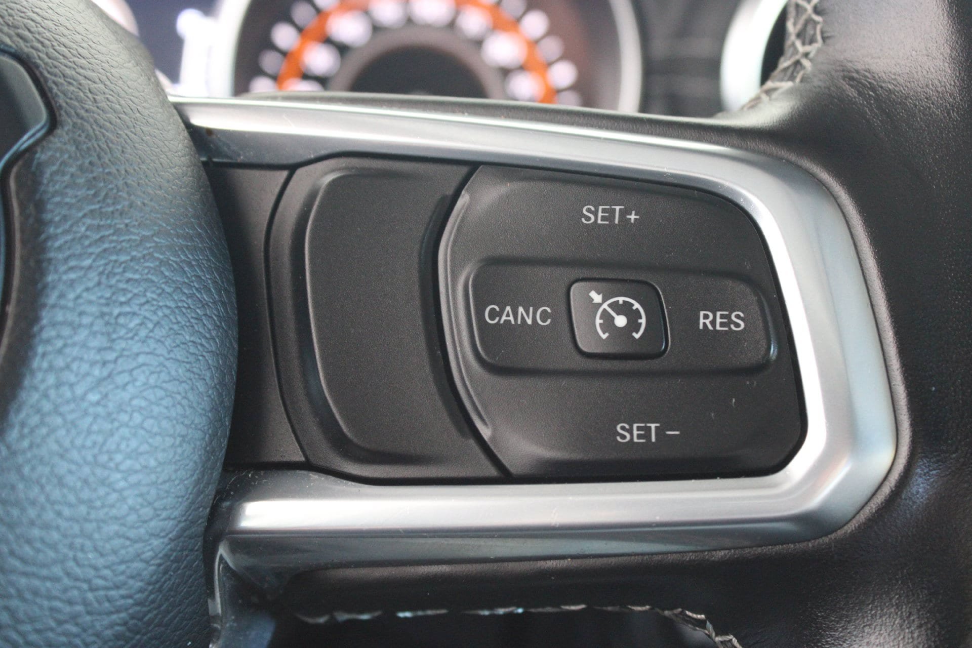 Used 2021 Jeep Gladiator Overland w/ Popular Equipment Package AWD/4WD image 30