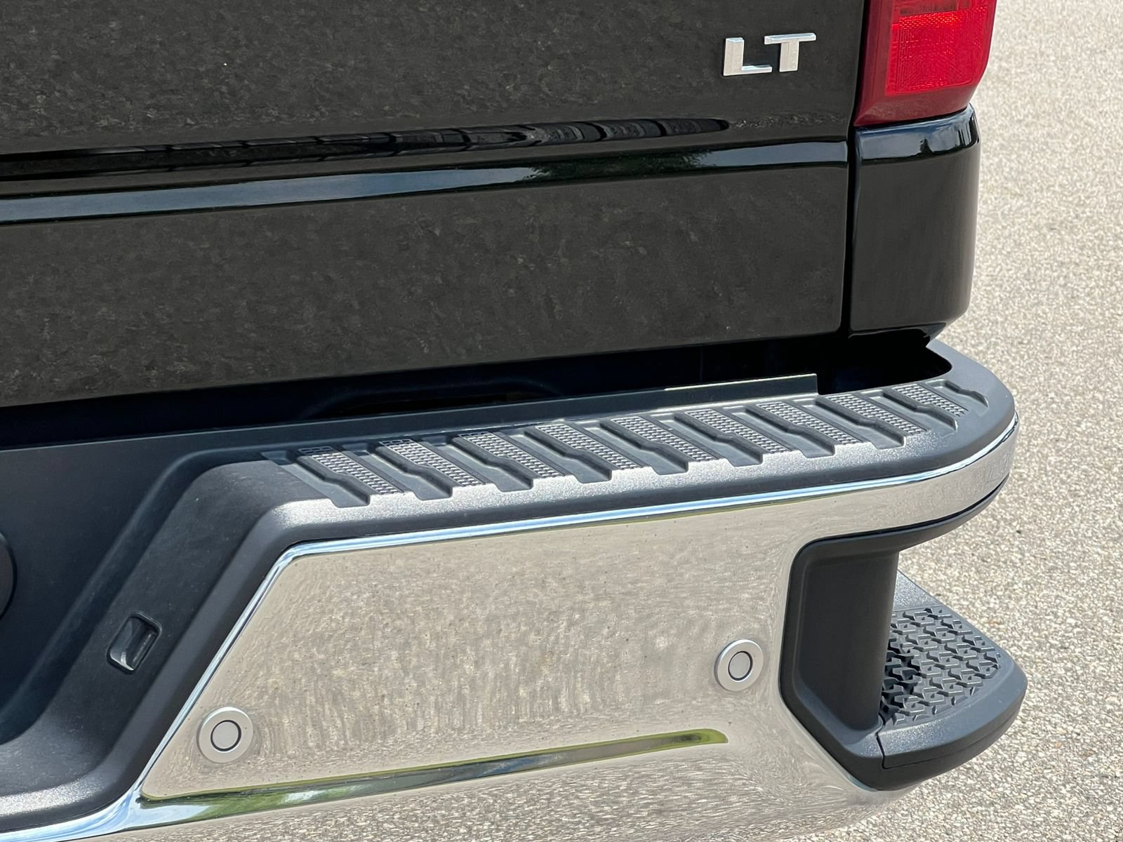 Used 2021 Chevrolet Silverado 1500 LT w/ All Star Edition Plus AWD/4WD image 10