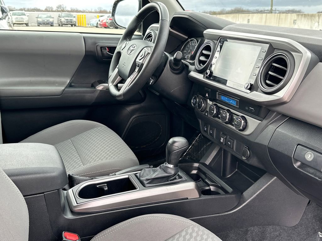 Used 2023 Toyota Tacoma SR5 w/ Technology Package image 12