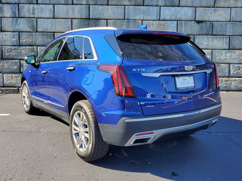 Certified 2023 Cadillac XT5 Premium Luxury AWD/4WD image 3