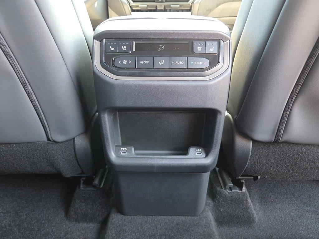 New 2025 Lexus TX 500h AWD image 35