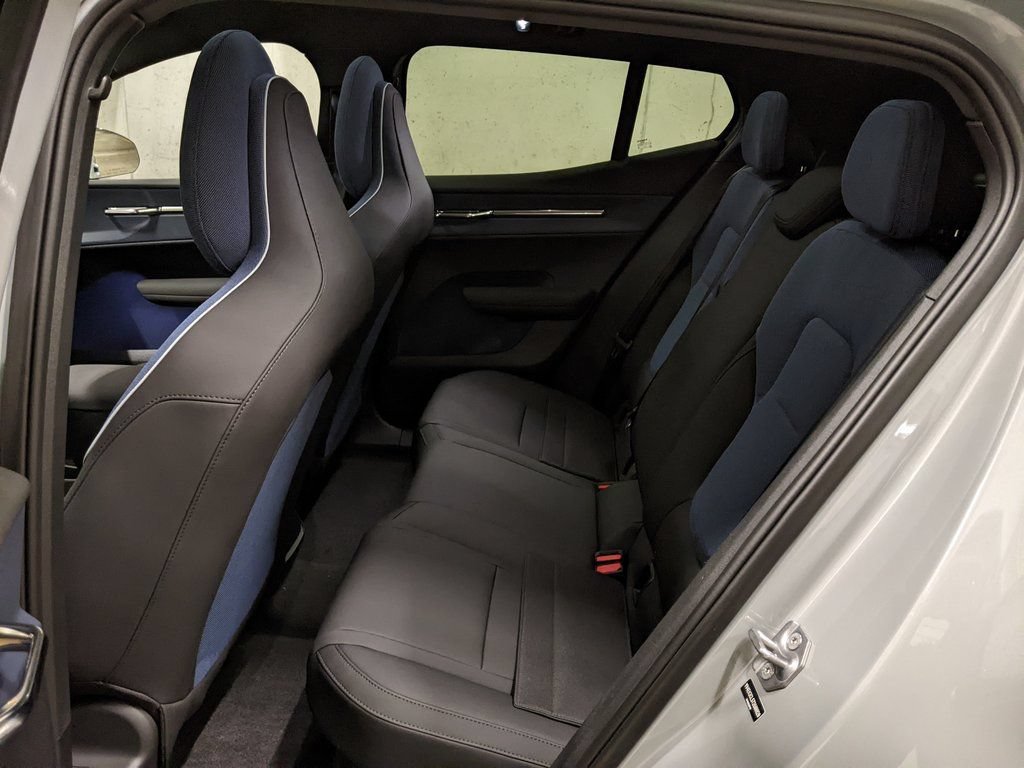New 2026 Volvo EX30 Cross Country Ultra w/ Protection Package Premier AWD/4WD image 24
