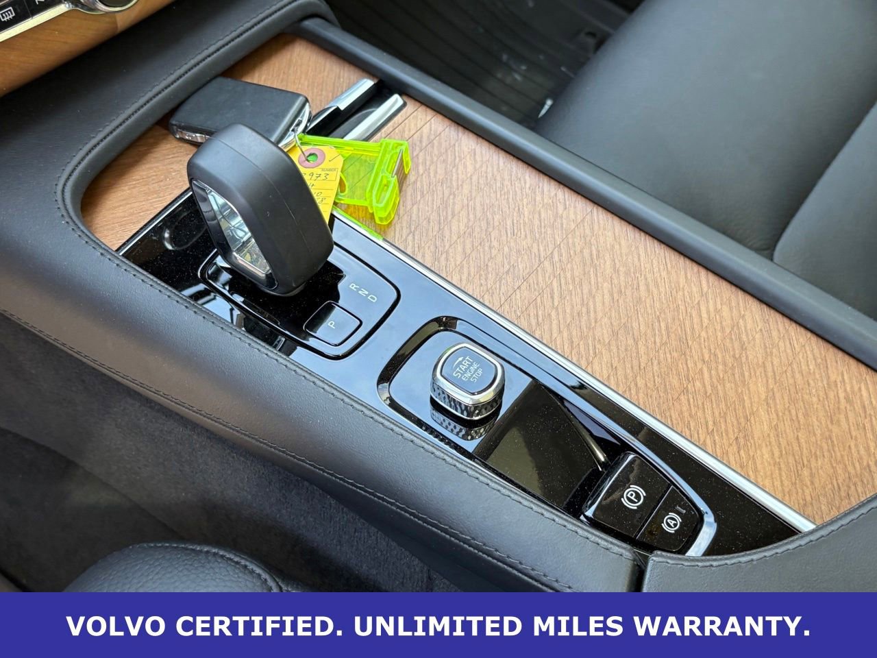 Certified 2024 Volvo XC90 T8 Plus w/ Protection Package AWD/4WD image 21