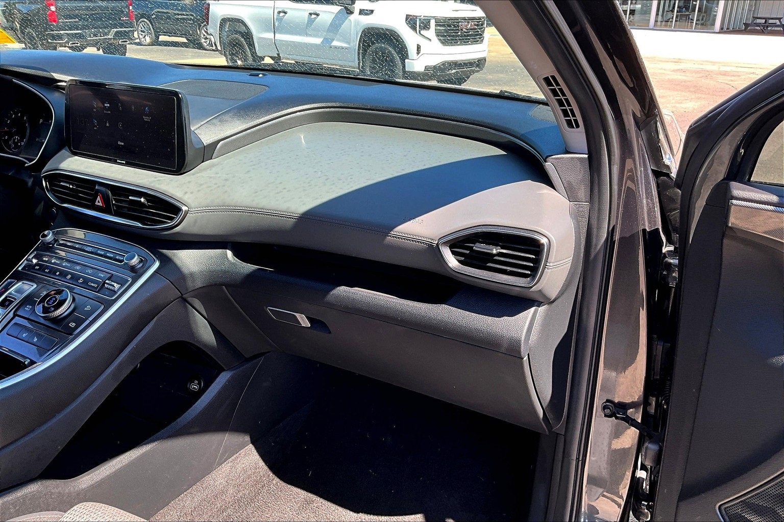 Used 2023 Hyundai Santa Fe SEL image 16