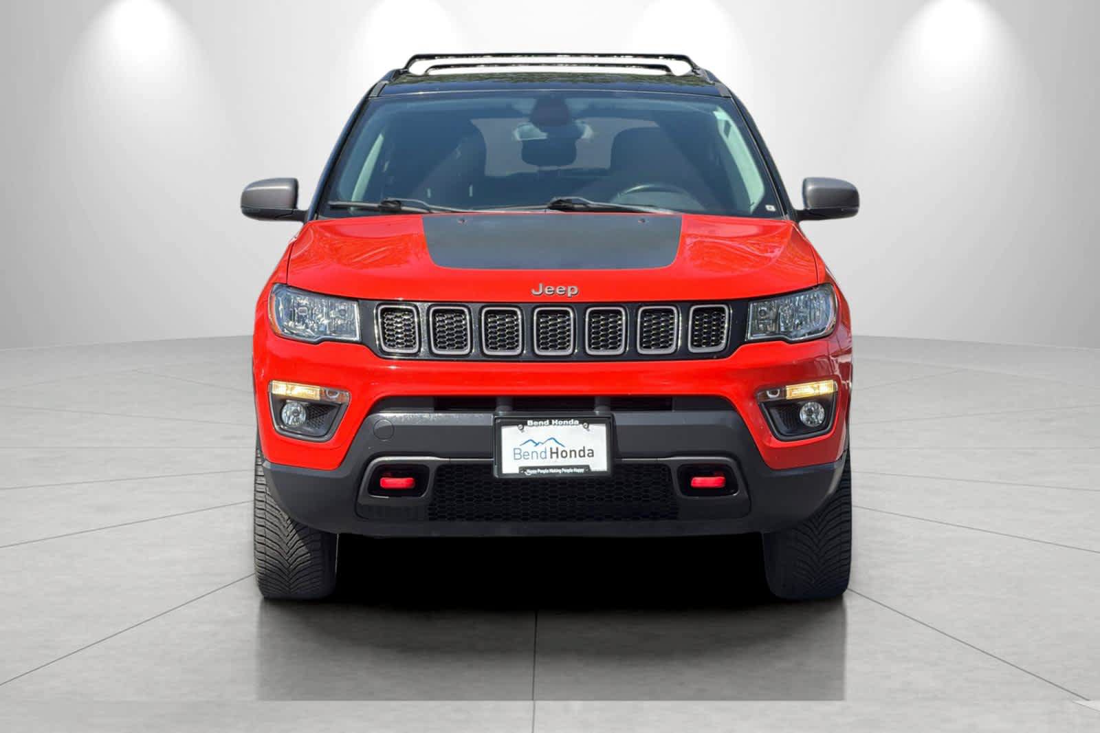 Used 2020 Jeep Compass Trailhawk AWD/4WD image 10