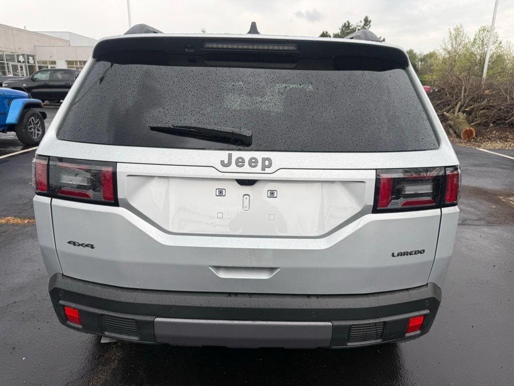 New 2026 Jeep Cherokee Laredo AWD/4WD image 5