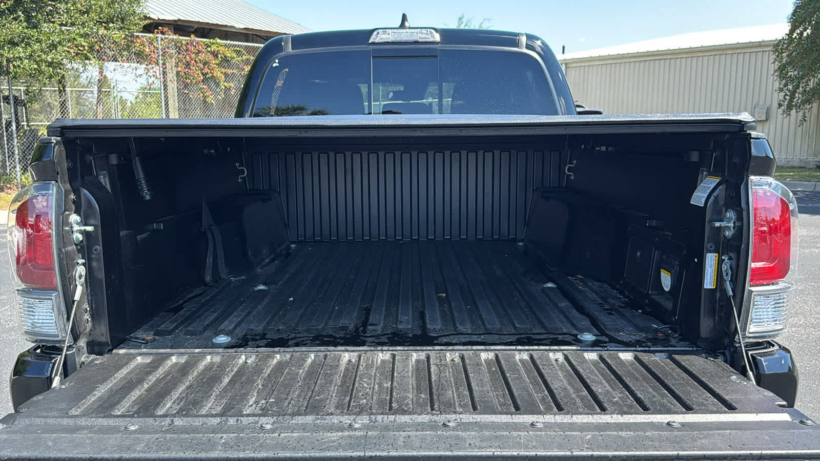 Used 2023 Toyota Tacoma TRD Sport image 17