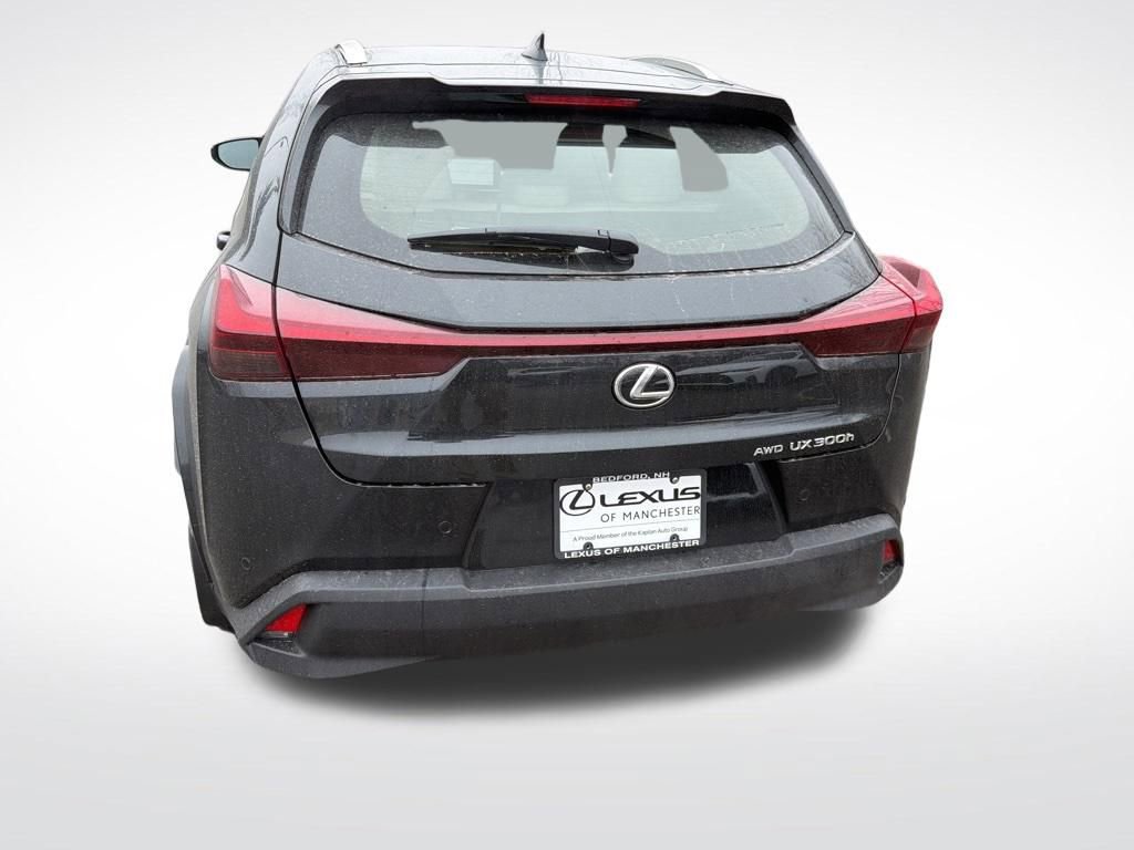New 2026 Lexus UX 300h AWD image 5