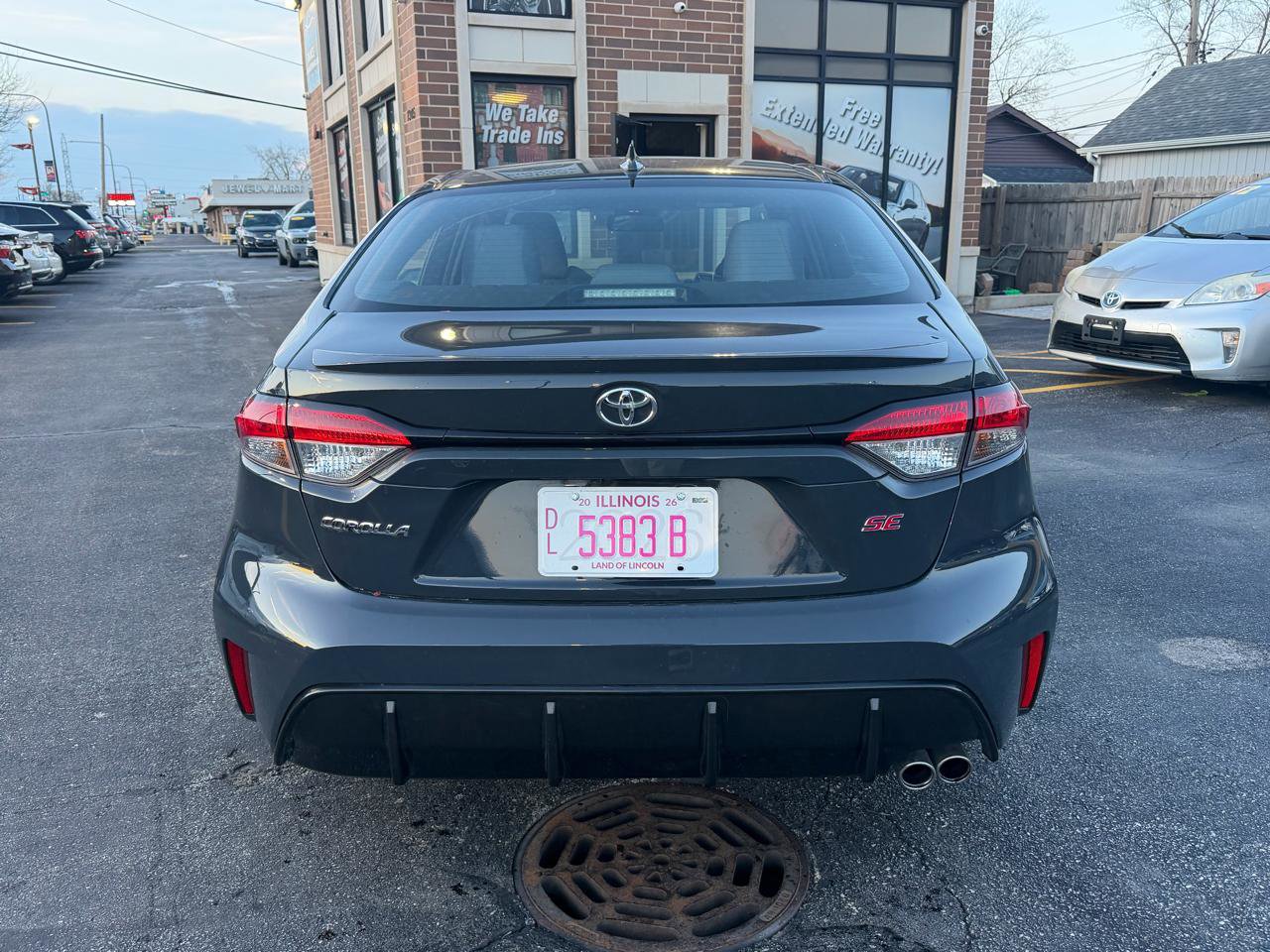 Used 2025 Toyota Corolla SE image 5