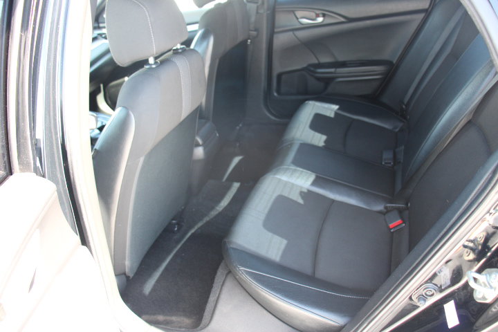 Used 2019 Honda Civic Sport image 13