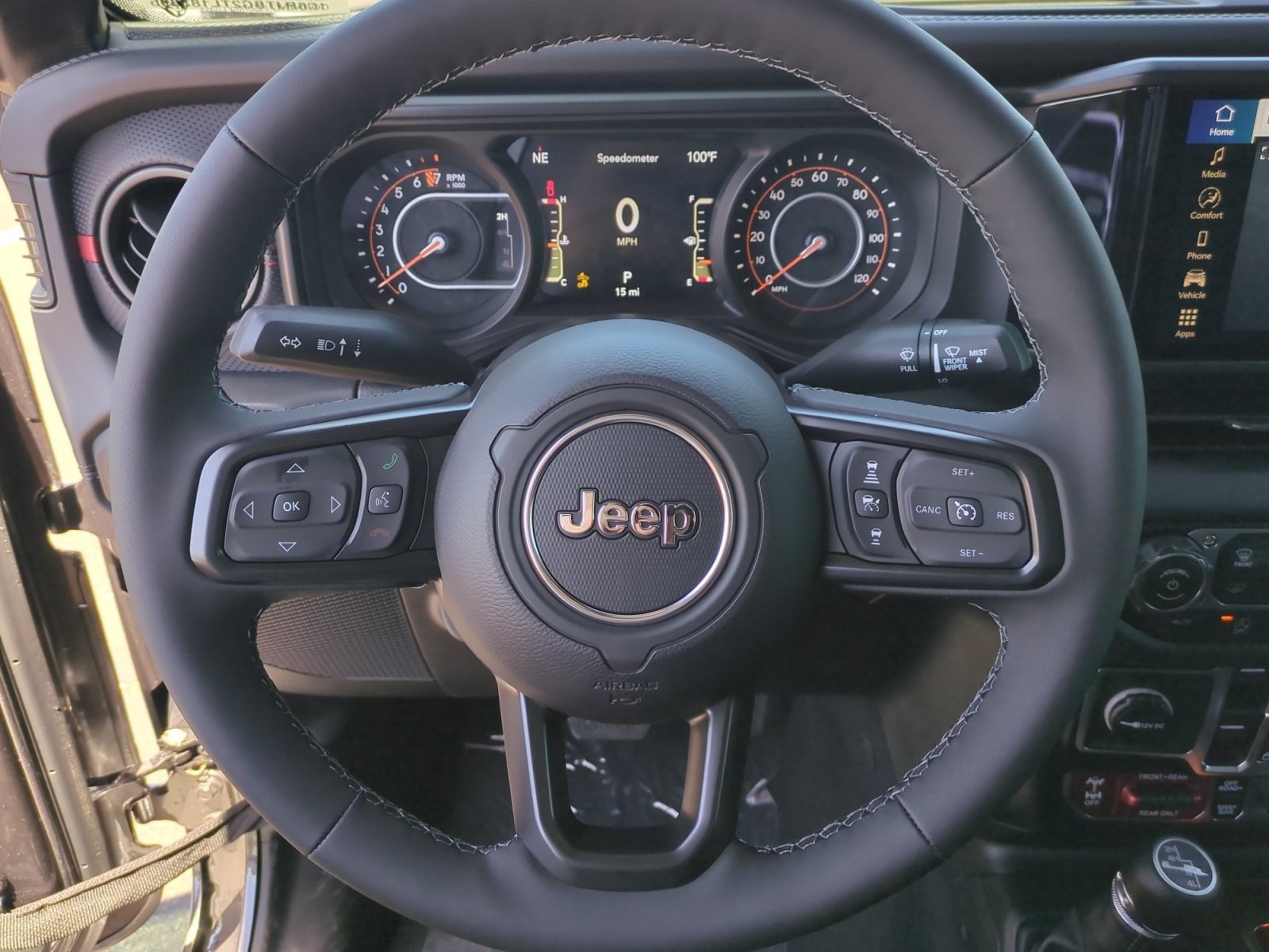 New 2026 Jeep Gladiator Rubicon w/ Capability Package AWD/4WD image 9