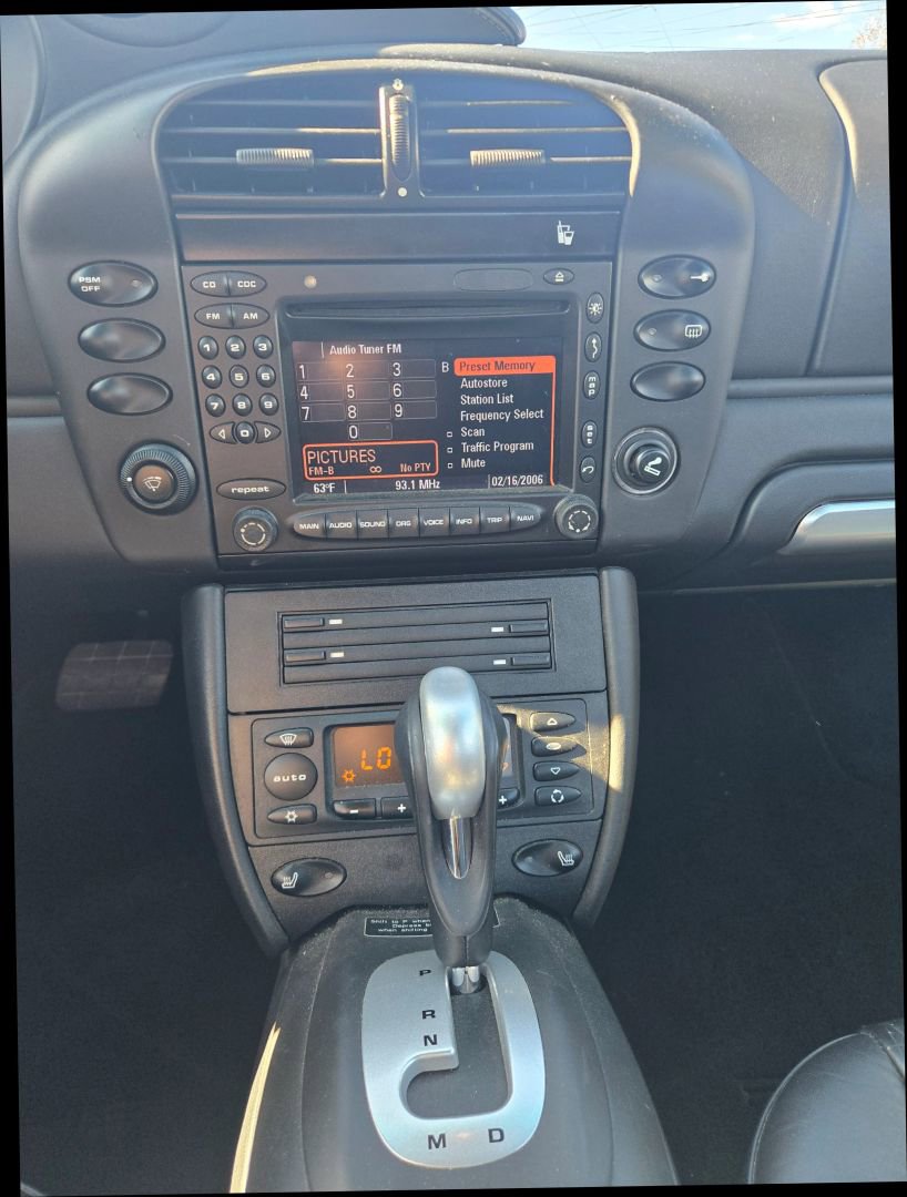 Used 2003 Porsche 911 GT3 RS image 18