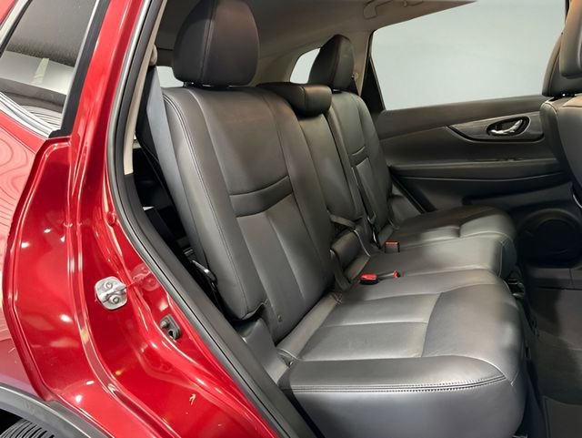 Used 2015 Nissan Rogue SL w/ SL Premium Package AWD/4WD image 34