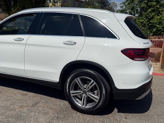 Used 2021 Mercedes-Benz GLC 300 image 30