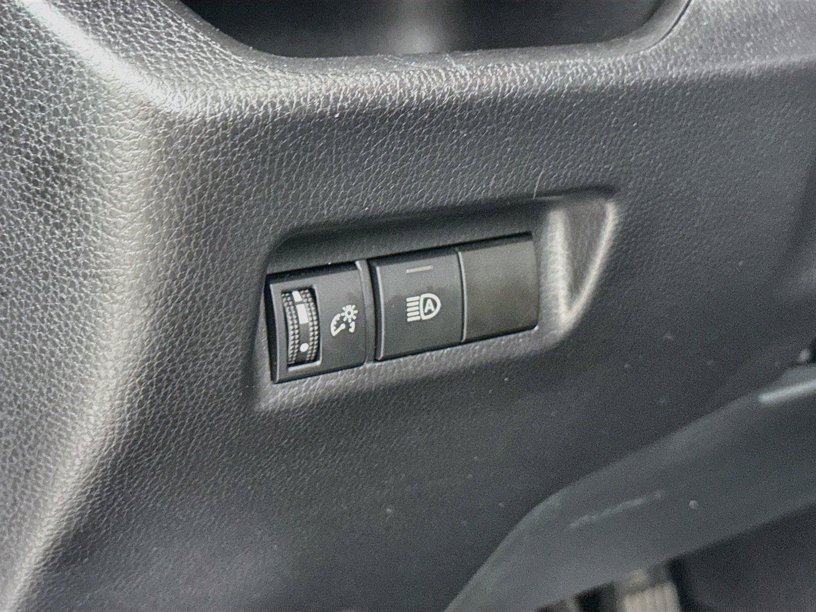 Certified 2021 Toyota RAV4 XLE AWD/4WD image 14