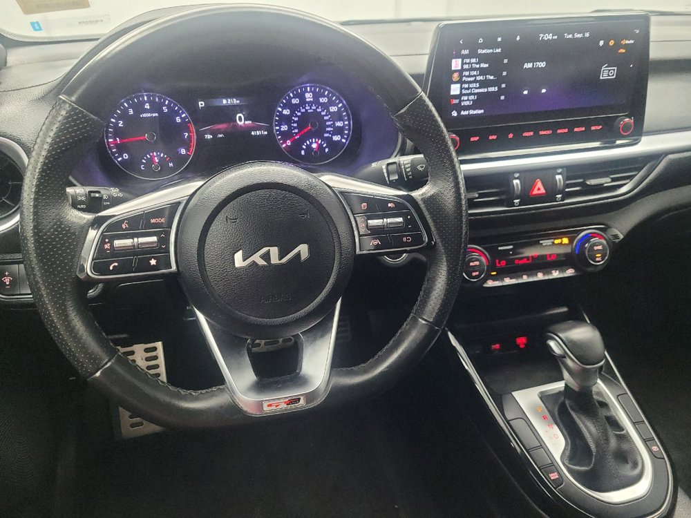 Used 2023 Kia Forte GT-Line image 22