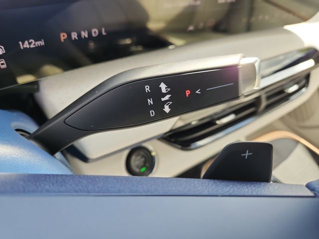 New 2026 Buick Enclave Avenir w/ Super Cruise Package FWD image 29