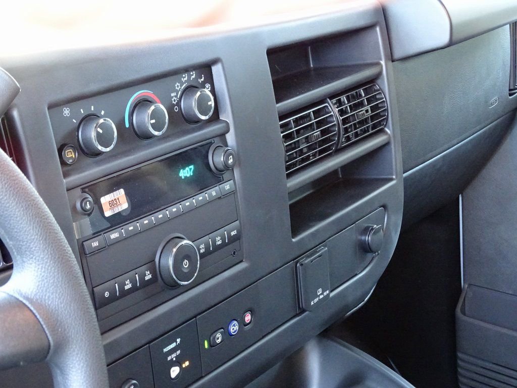 New 2025 Chevrolet Express 2500 Work Van w/ Driver Convenience Package image 22