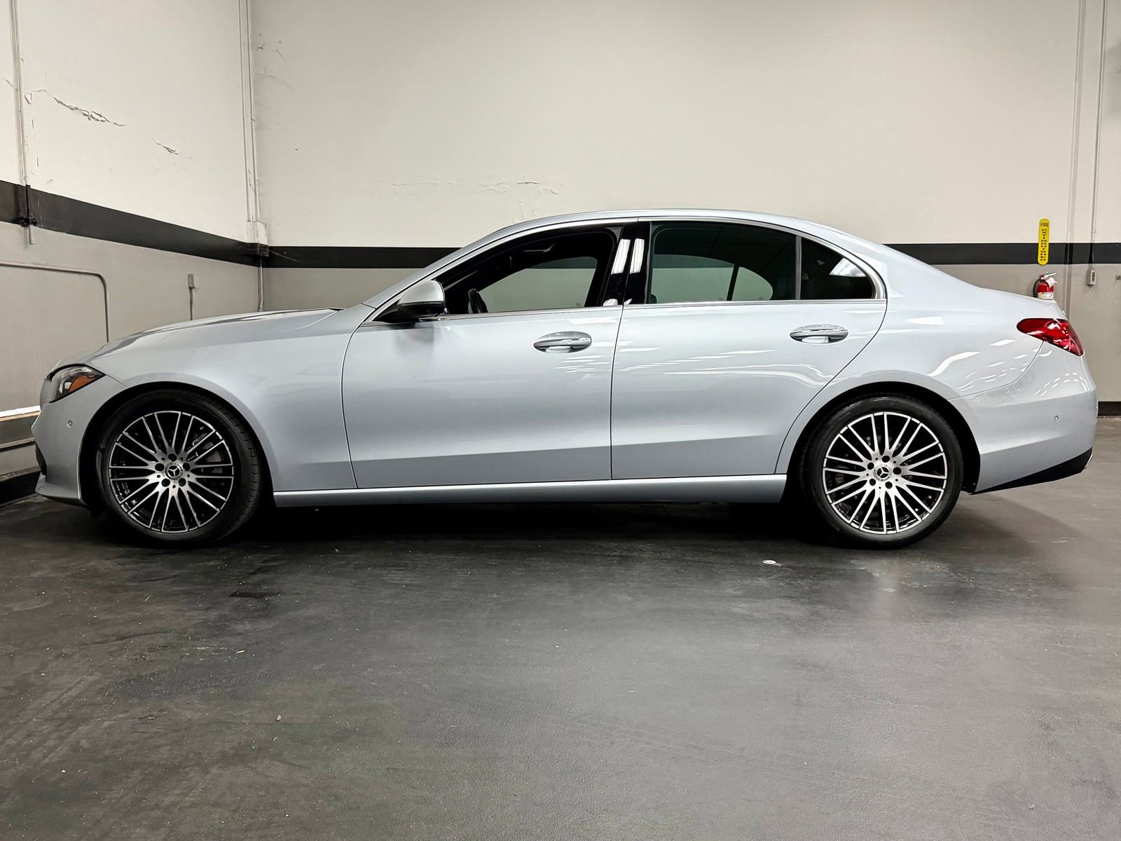 Used 2023 Mercedes-Benz C 300 4MATIC Sedan w/ Exclusive Trim Package image 9