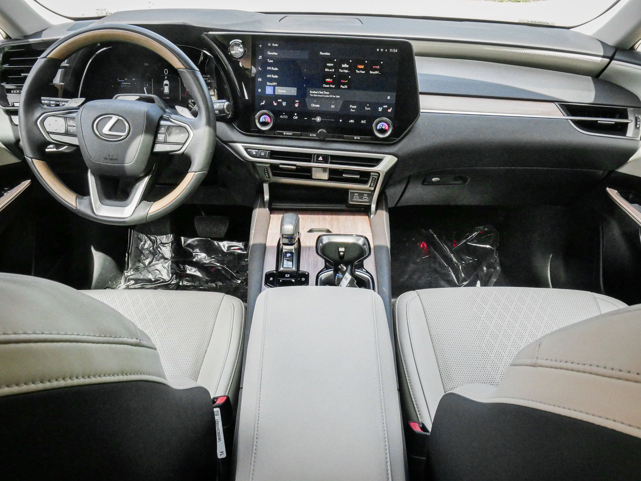 Used 2025 Lexus RX 350 Premium Plus w/ Convenience Package FWD image 28