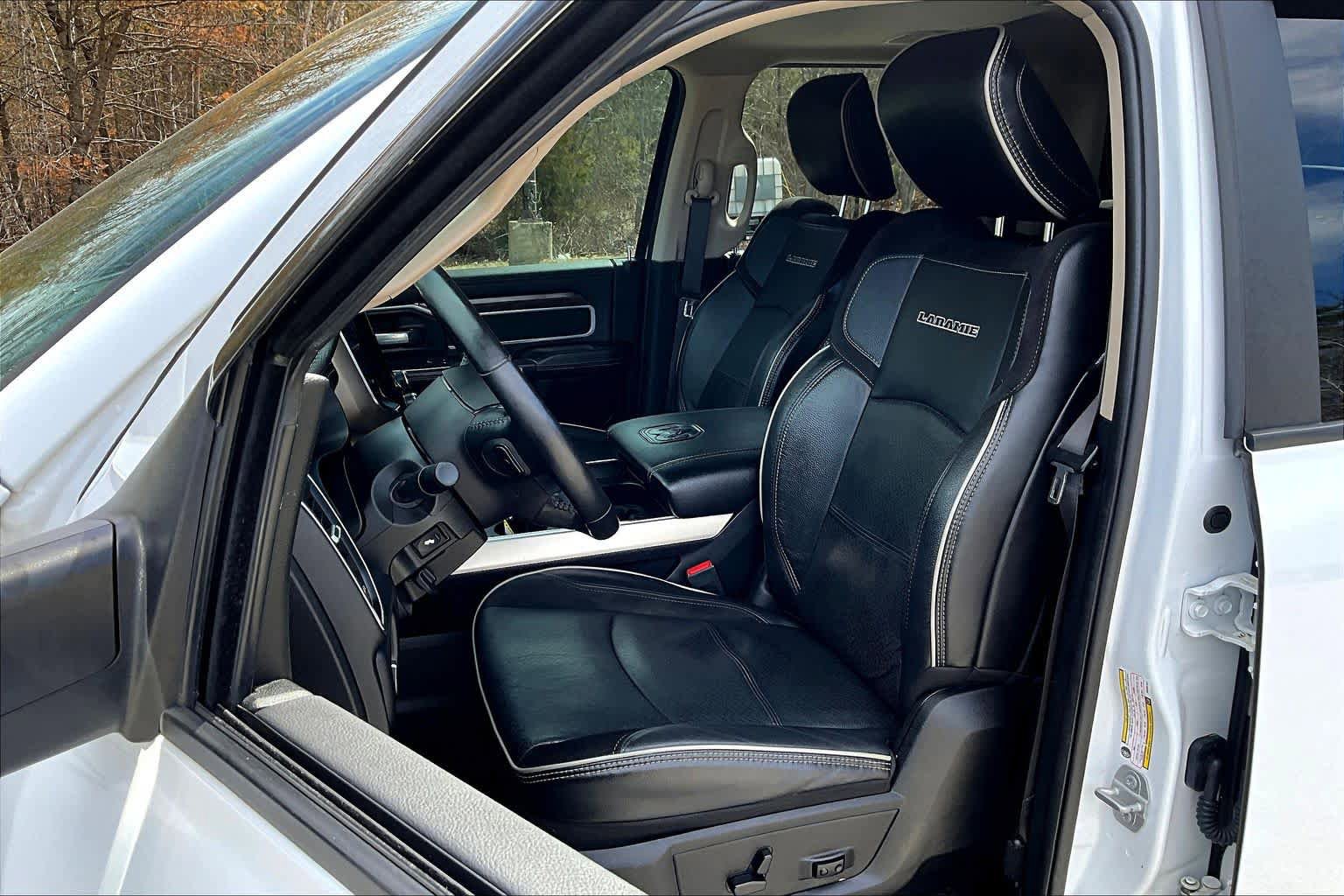 Used 2019 RAM 2500 Laramie AWD/4WD image 9