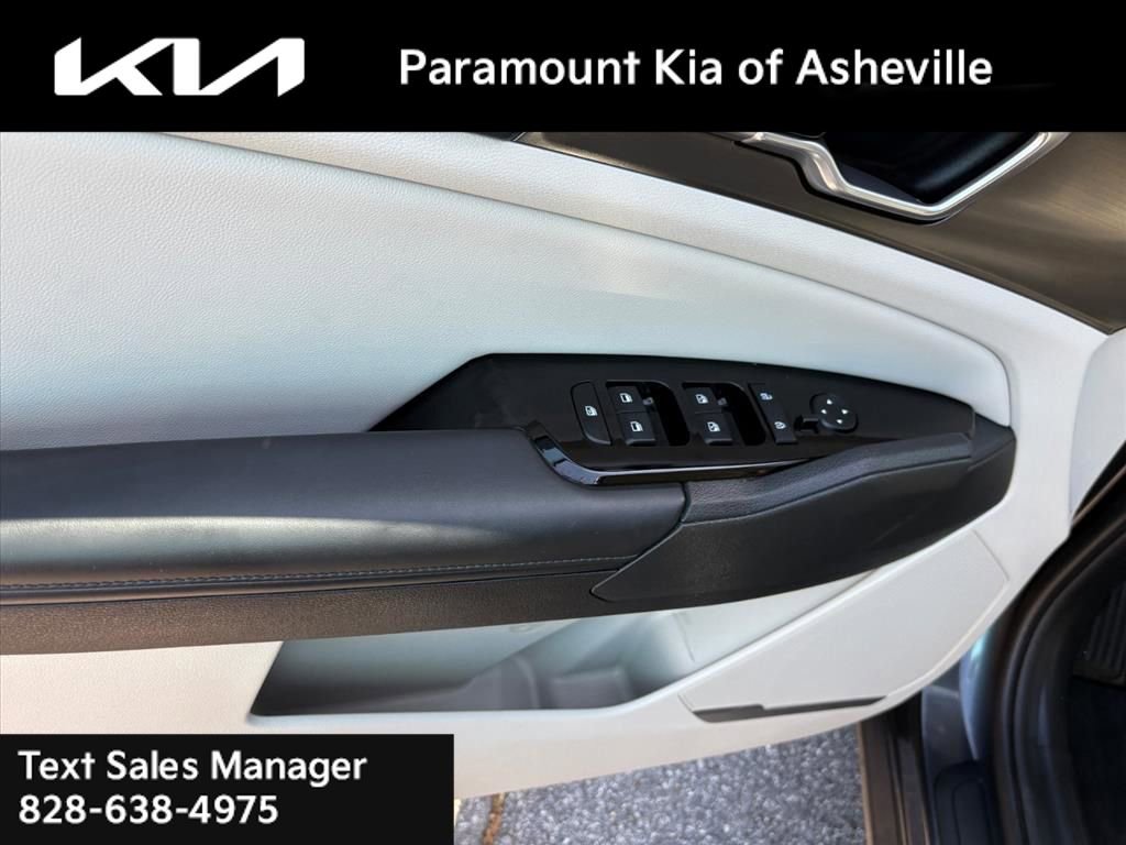 Certified 2023 Kia Sportage EX AWD/4WD image 25