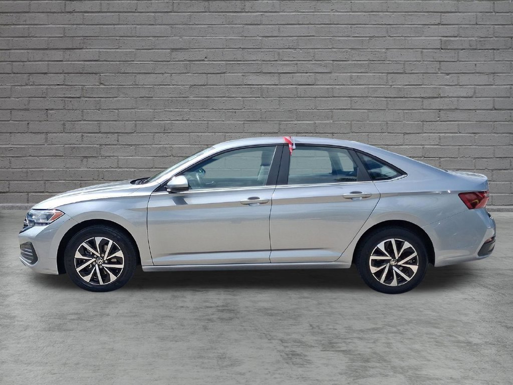 Certified 2024 Volkswagen Jetta S FWD image 4