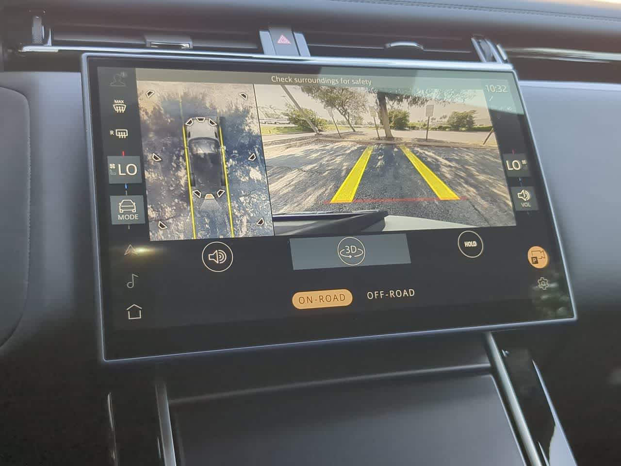 Certified 2026 Land Rover Range Rover Velar Dynamic SE AWD/4WD image 32