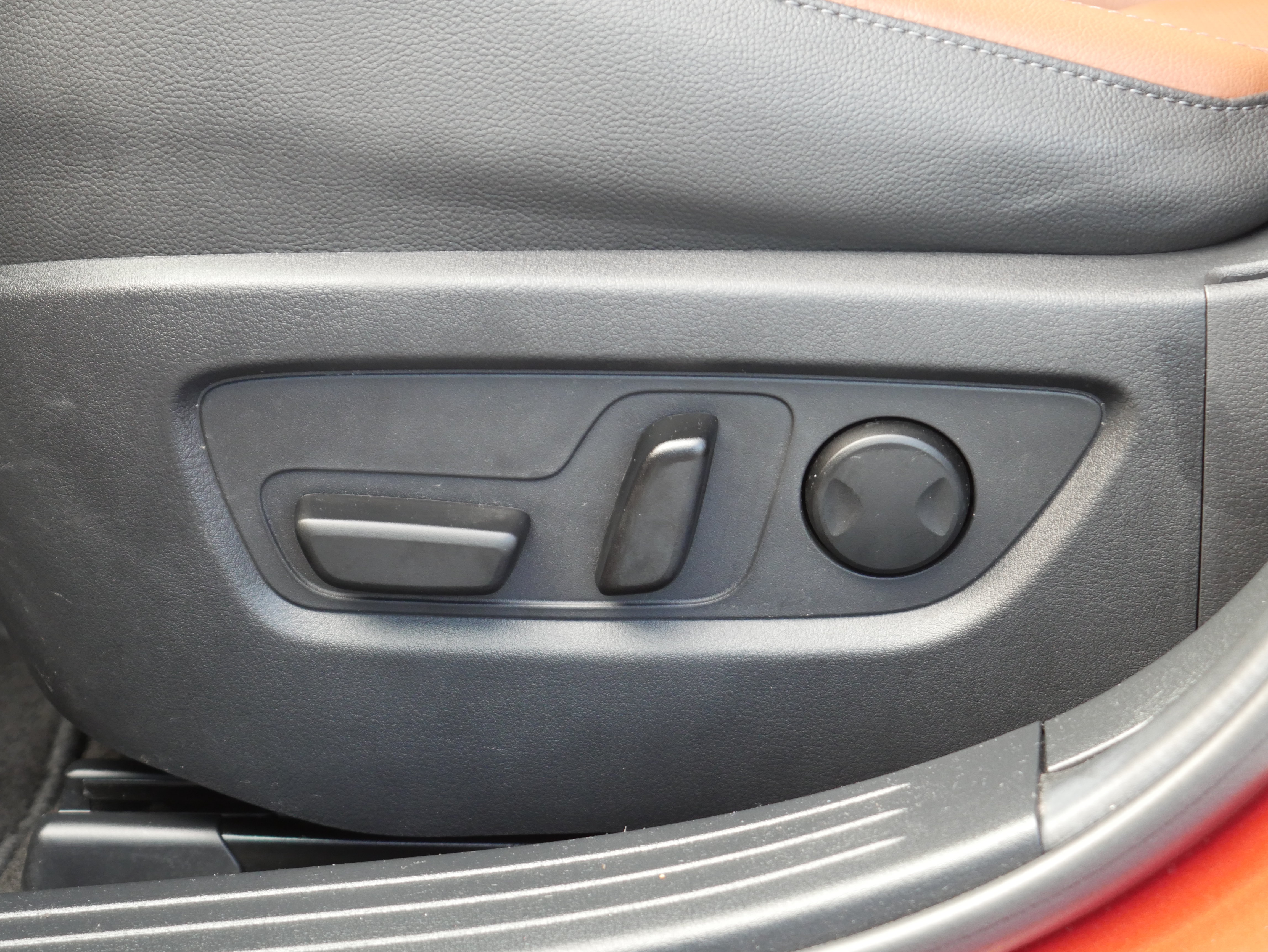 Used 2024 MAZDA CX-50 AWD 2.5 Turbo image 14