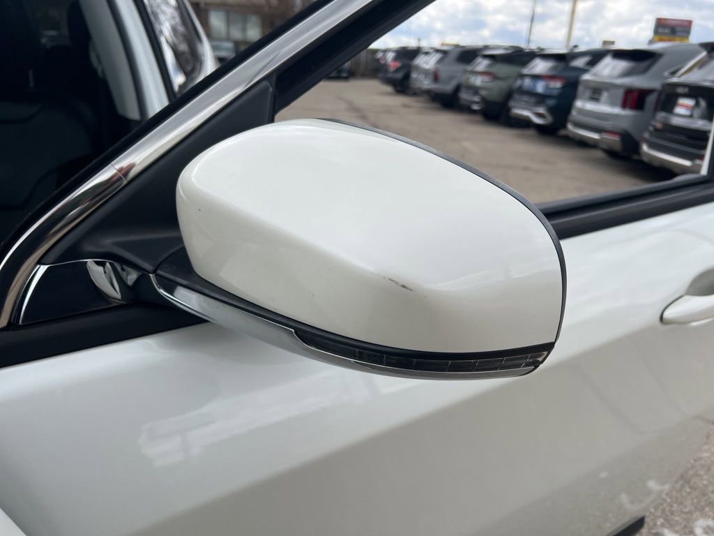 Used 2021 Jeep Compass Limited image 29