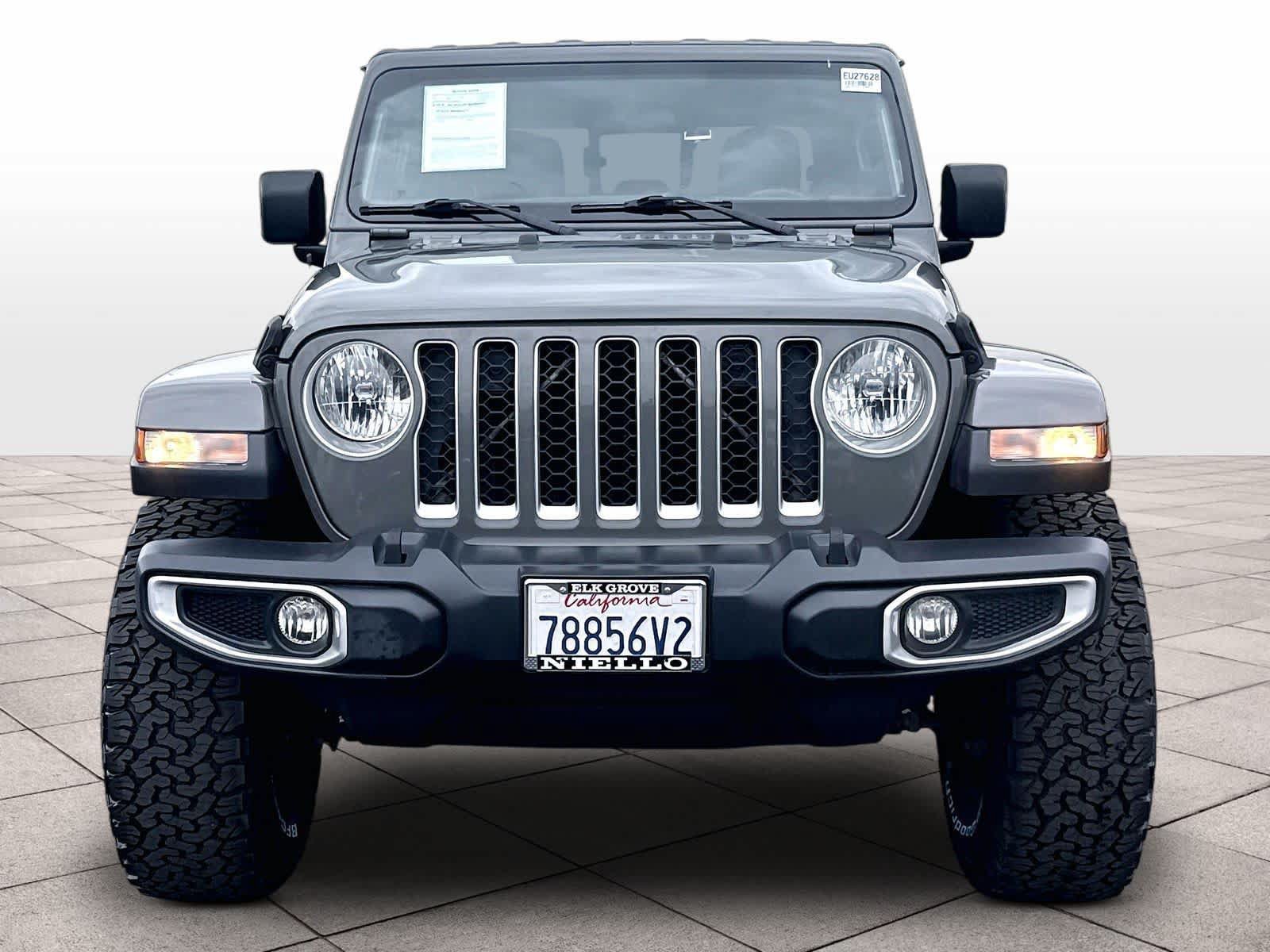 Used 2020 Jeep Gladiator Overland AWD/4WD image 2