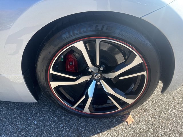 Used 2020 Nissan 370Z image 26