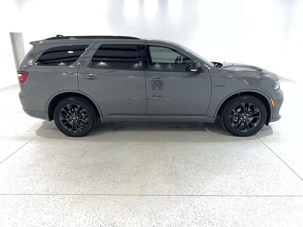 Used 2025 Dodge Durango R/T image 6