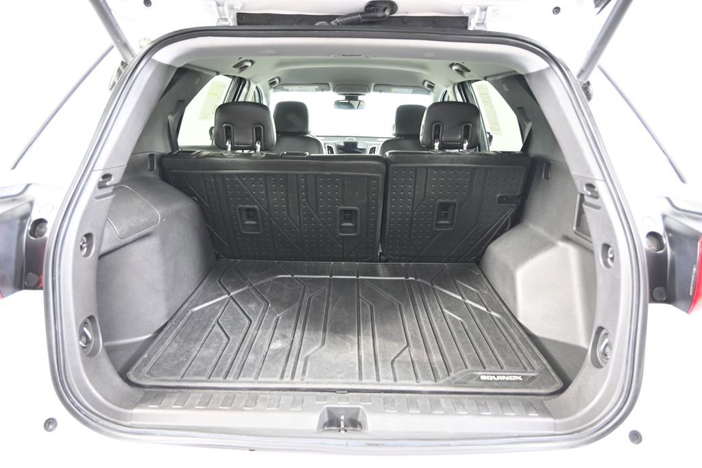 Used 2020 Chevrolet Equinox Premier AWD/4WD image 16