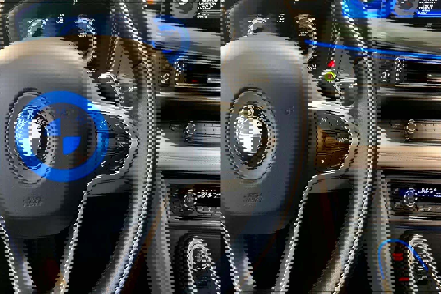 Used 2014 BMW i8 image 25