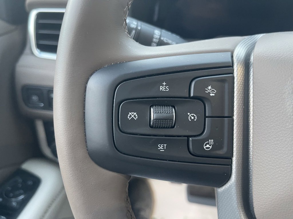 Used 2023 GMC Yukon Denali image 28