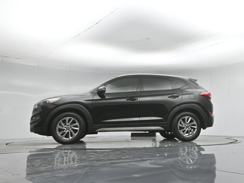 Used 2017 Hyundai Tucson SE Plus w/ Cargo Package FWD image 8