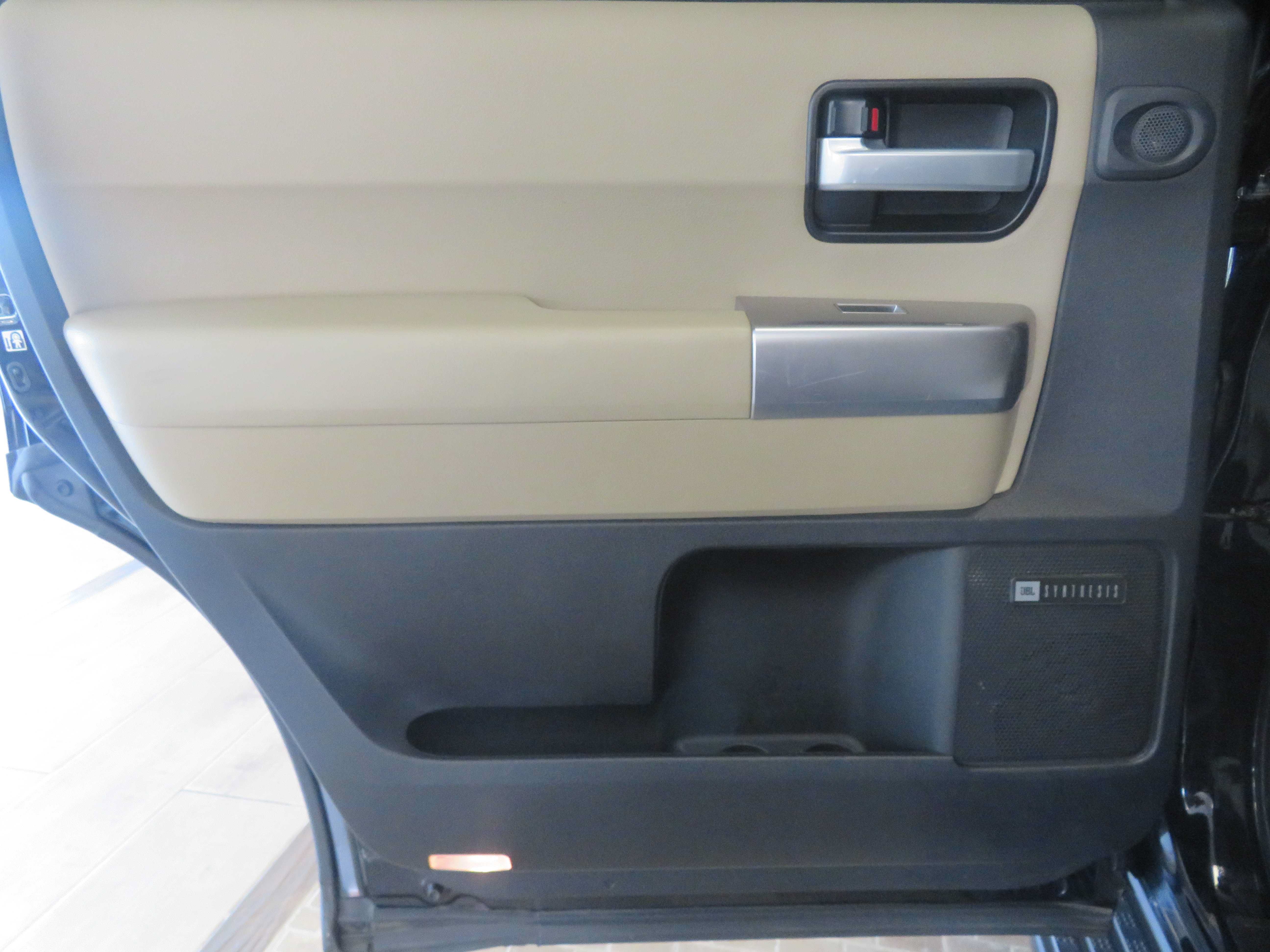 Used 2020 Toyota Sequoia Limited w/ Safety & Convenience Package AWD/4WD image 17