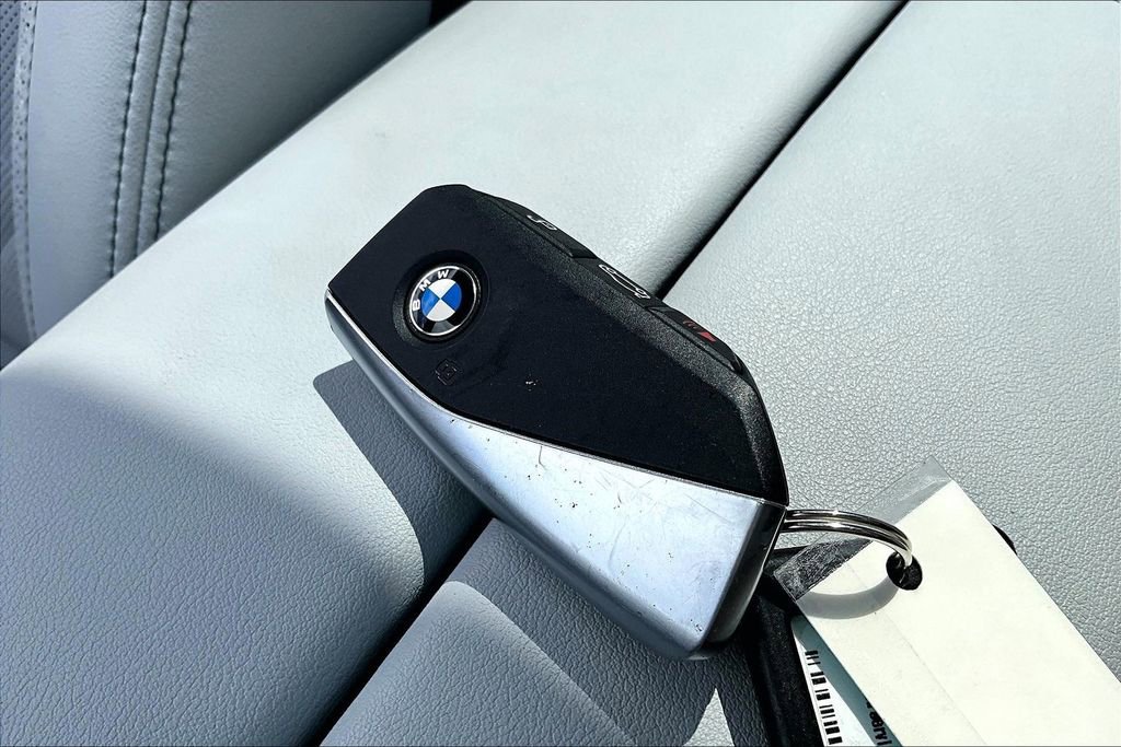 Used 2026 BMW X5 xDrive40i AWD/4WD image 10