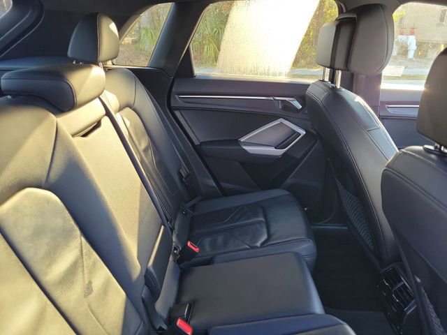 Used 2024 Audi Q3 2.0T Premium AWD/4WD image 33