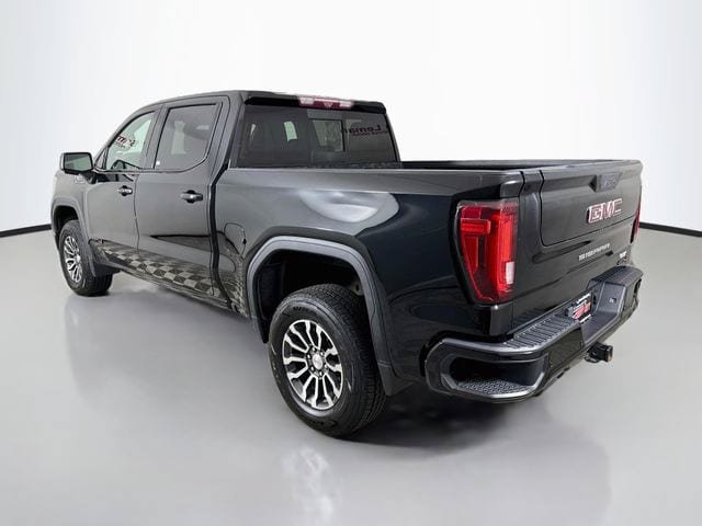Used 2021 GMC Sierra 1500 AT4 w/ AT4 Value Package AWD/4WD image 5